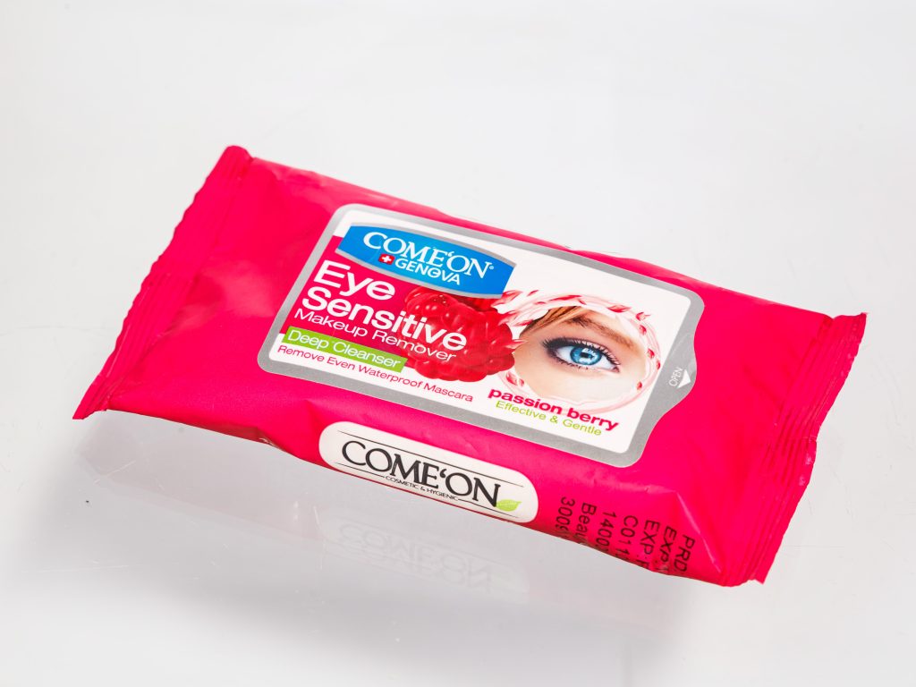 6260623332948 Влажные салфетки COMEON MakeupRemoverWipes EyeSensPassionBerry (90шт/кор)